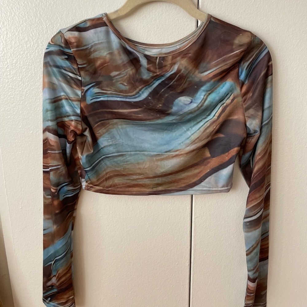 Crop top